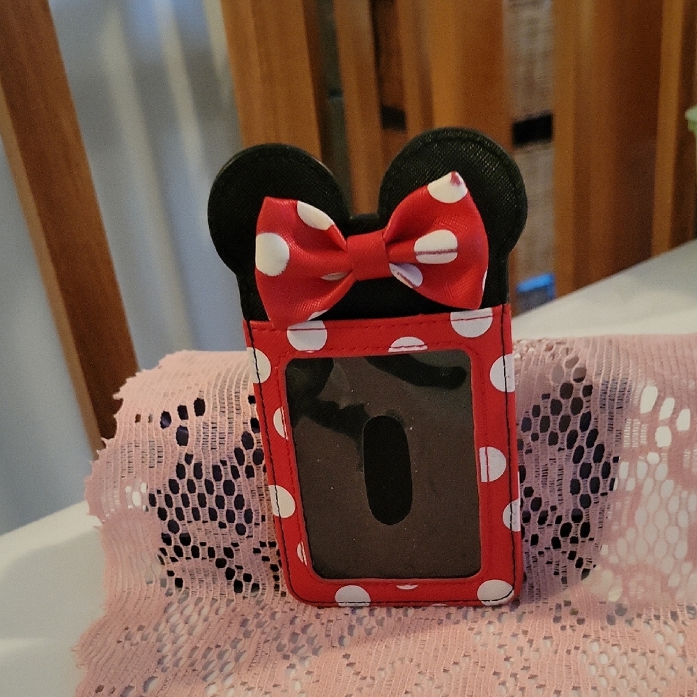 Disney Minnie Mouse Bow Card Holder Wallet